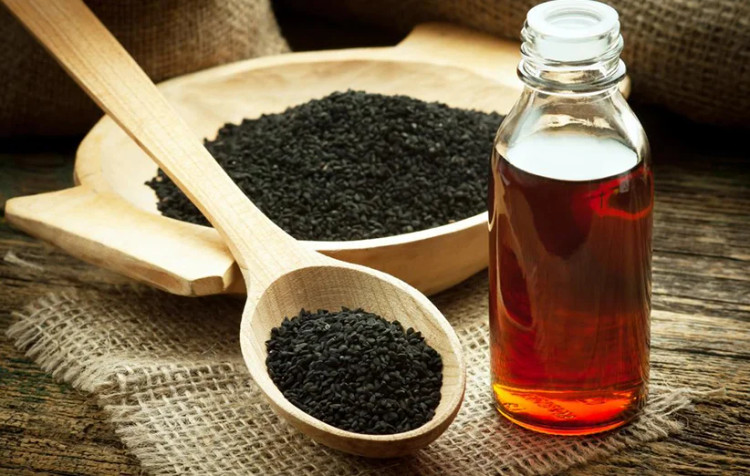روغن سیاهدانه کاملا طبیعی و صددرصدخالص